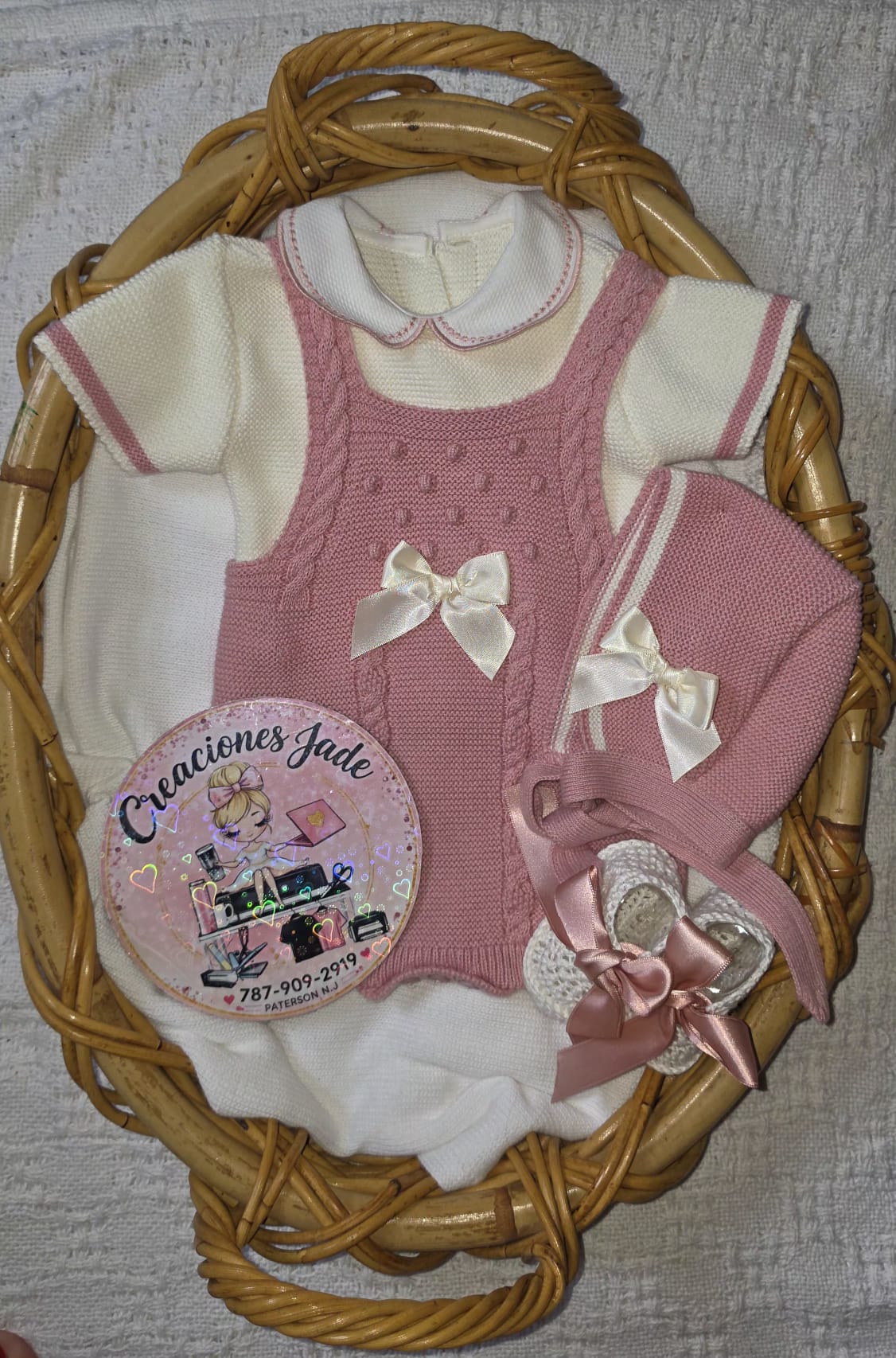 Classic Bow Knitted Baby Set 🤍