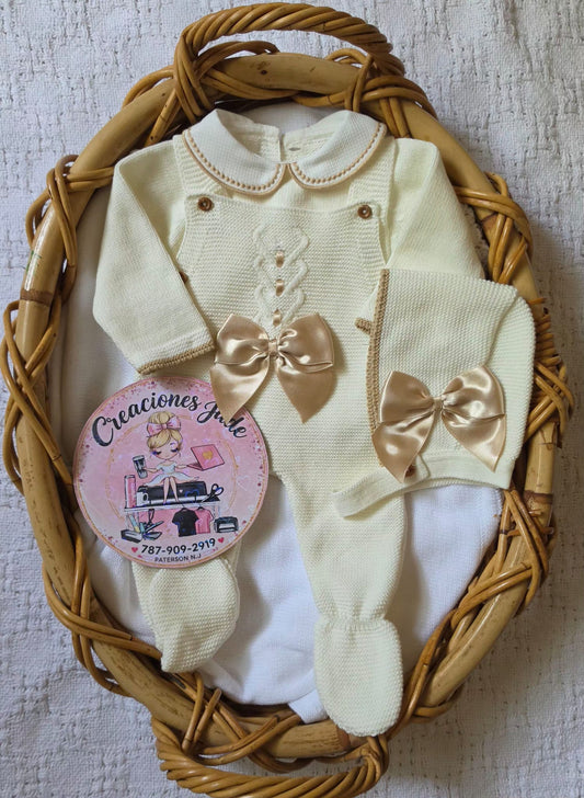 Sweetheart Knitted Baby Girl Set 💕