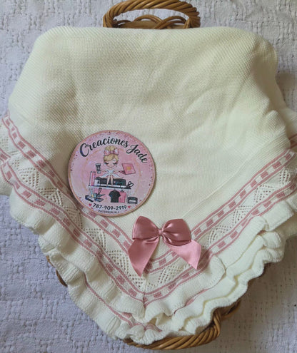 Elegant Ruffle Knit Baby Blanket 🎀✨